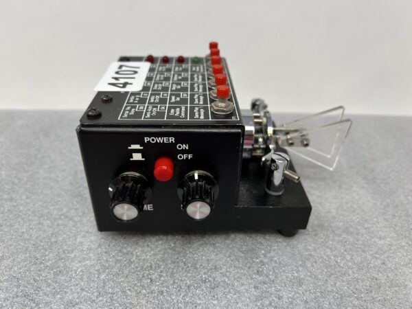 MFJ-490 Menu Driven Memory Keyer - Image 2