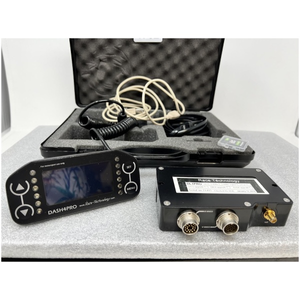 Dash4Pro Race Technology + DL1PRO Data Logger - Image 3