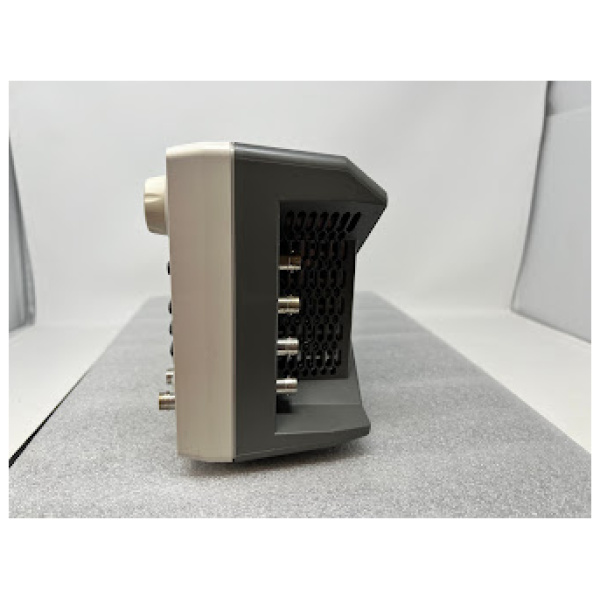 Rigol DG4062 Function/Arbitrary Waveform Generator - Image 3