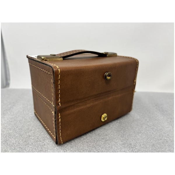 BIRD Slugs Brown Leather Carry Case - Image 3