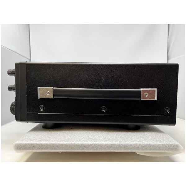 YAESU FT-2000D with FP-2000 Power Supply - Image 6