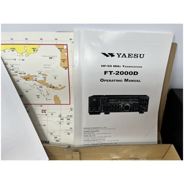 YAESU FT-2000D with FP-2000 Power Supply - Image 11