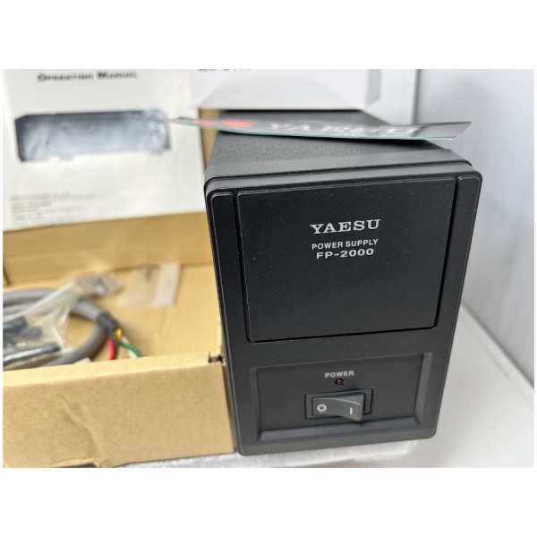 YAESU FT-2000D with FP-2000 Power Supply - Image 13