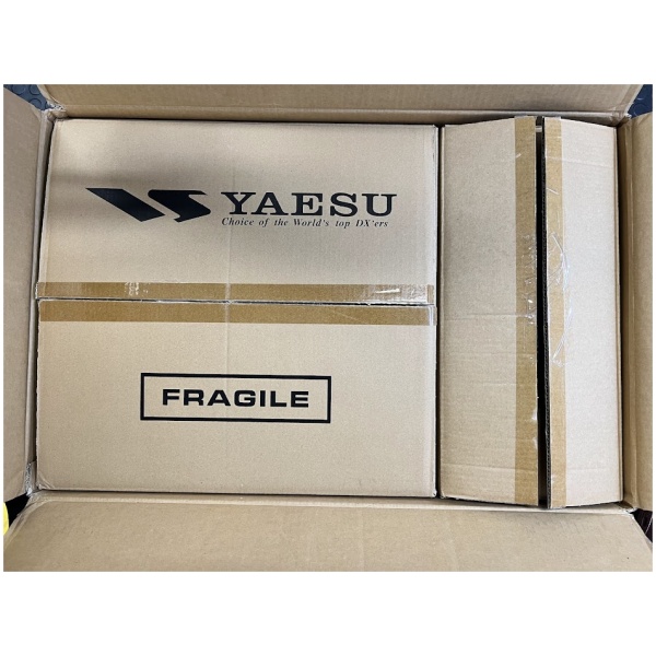 YAESU FT-2000D with FP-2000 Power Supply - Image 17