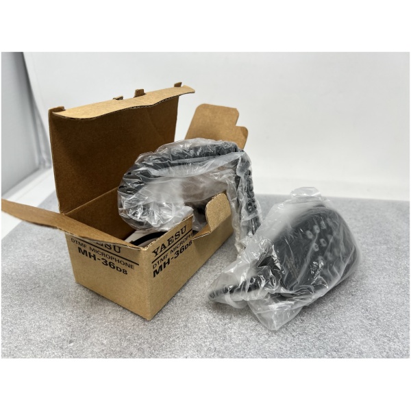 YAESU MH-36D8 DTMF Hand Microphone