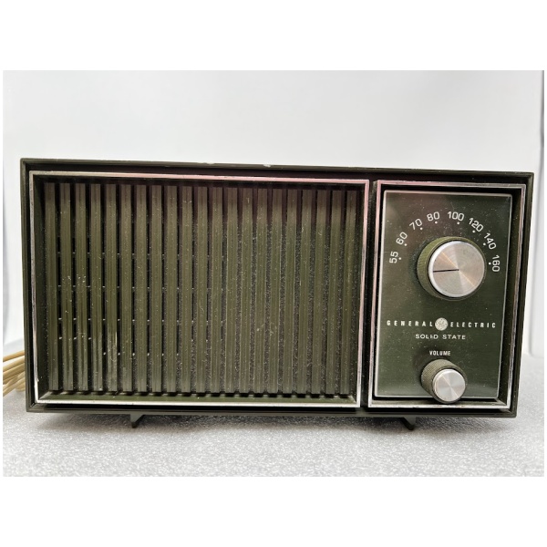 General Electric Solid State Radio