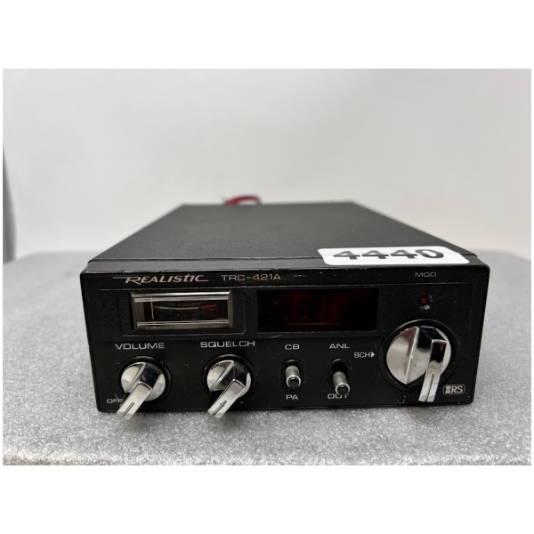 Realistic TRC-421A CB