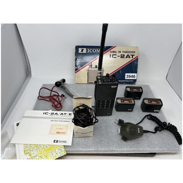 ICOM IC-2AT
