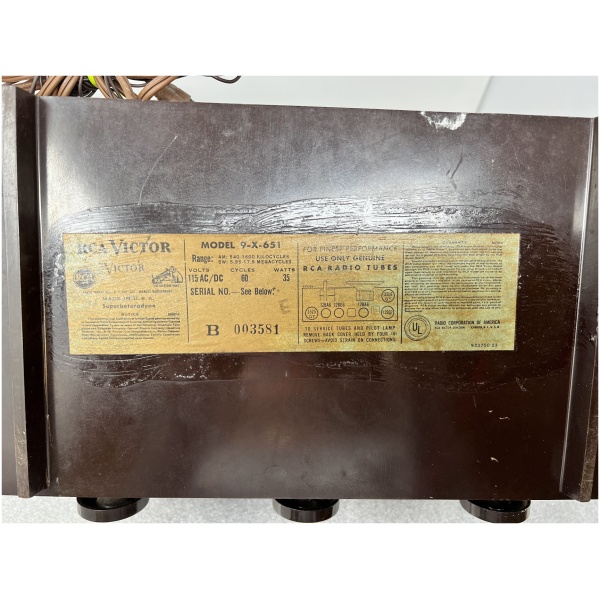 Vintage RCA VICTOR 9-X-651 "Golden Throat" Tube Receiver - Image 6