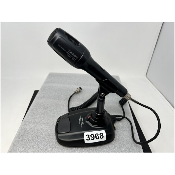Yaesu MD-100A8X Dynamic Microphone