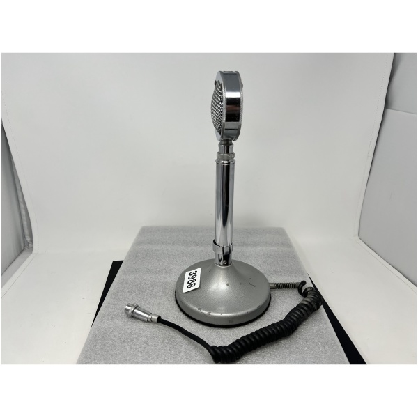 Astatic D-104 Desktop Microphone - Image 4