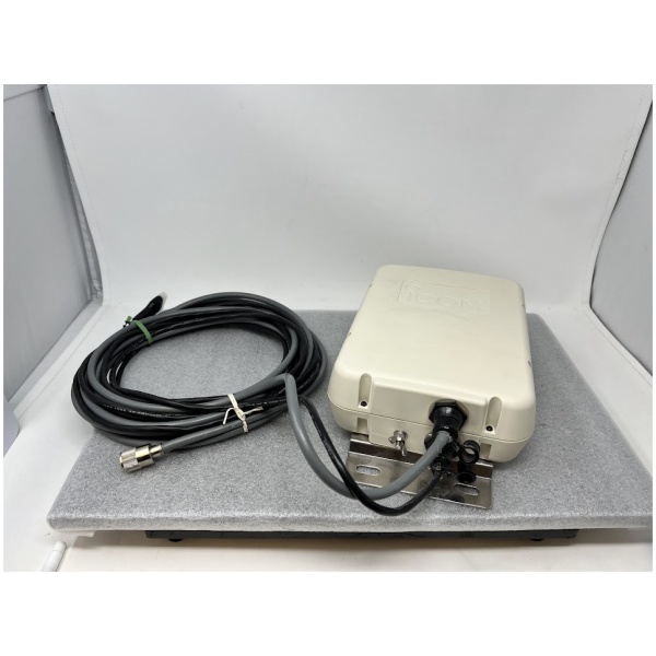 Icom AH-4 Remote Antenna Tuner
