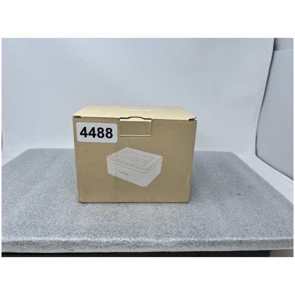 Inateck FD2002 Hard Drive Docking Station - Image 2