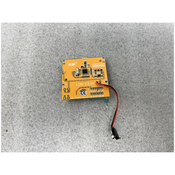 LCR-T3-H Graphical Multi-function Tester - Image 2