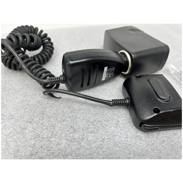 WEST MARINE 625E VHF Marine Transceiver Set - Image 9
