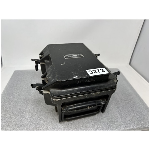 Vintage Military Oklahoma Aerotronics Transmitter - Image 3