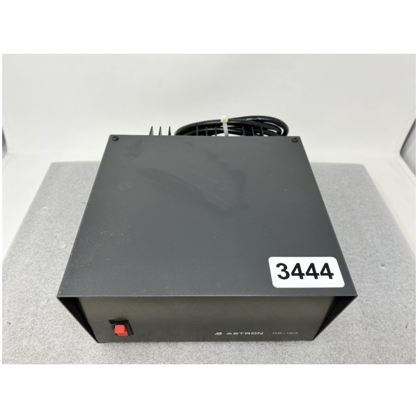 Astron RS-12A Regulated Power Supply - Image 3