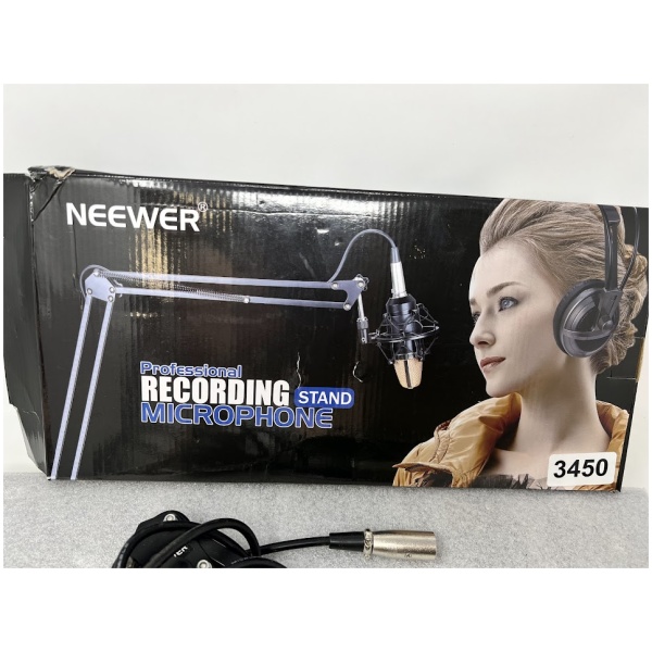 NEEWER Prodessional Recording Microphone Stand - Image 2
