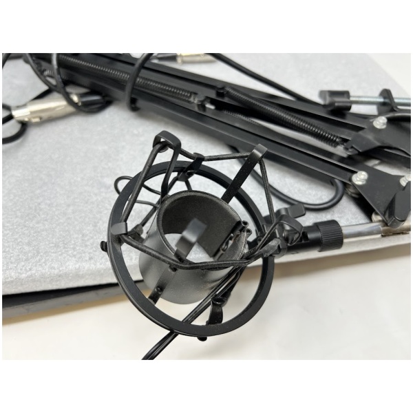 NEEWER Prodessional Recording Microphone Stand - Image 6