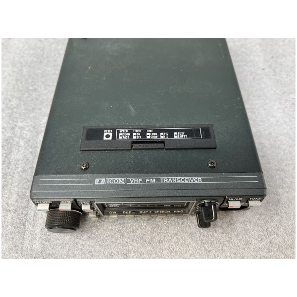 ICOM IC-37A FM TRANSCEIVER - Image 10