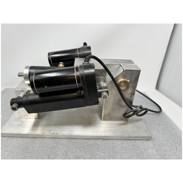 Custom built mobile antenna tilt over base - Image 5
