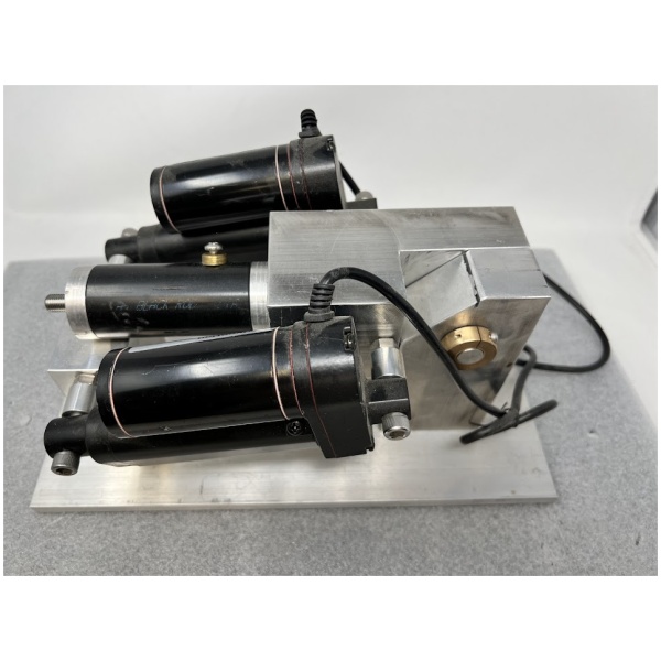 Custom built mobile antenna tilt over base - Image 7