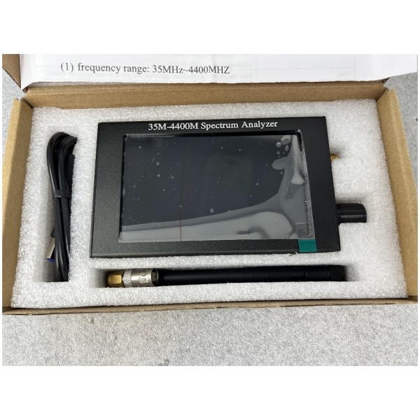 35M-4400M Spectrum Analyzer - Image 3