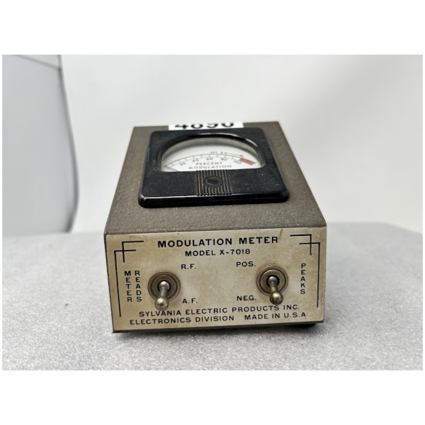 SYLVANIA ELECTRIC INC. X-7018 Modulation Meter - Image 2