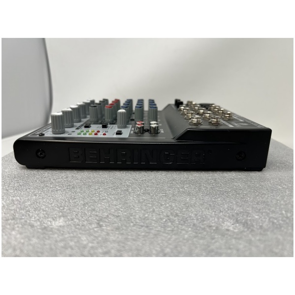 Behringer Xenyx 802 Premium 8-Input 2-Bus Mixer with Xenyx Mic Preamps - Image 5