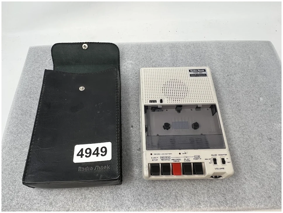 RadioShack TRS-80 / CCR-82 Computer Cassette Recorder - Image 5