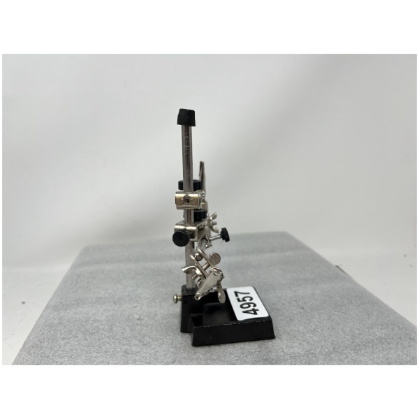 Alligator Clips Helping Hands - Image 2