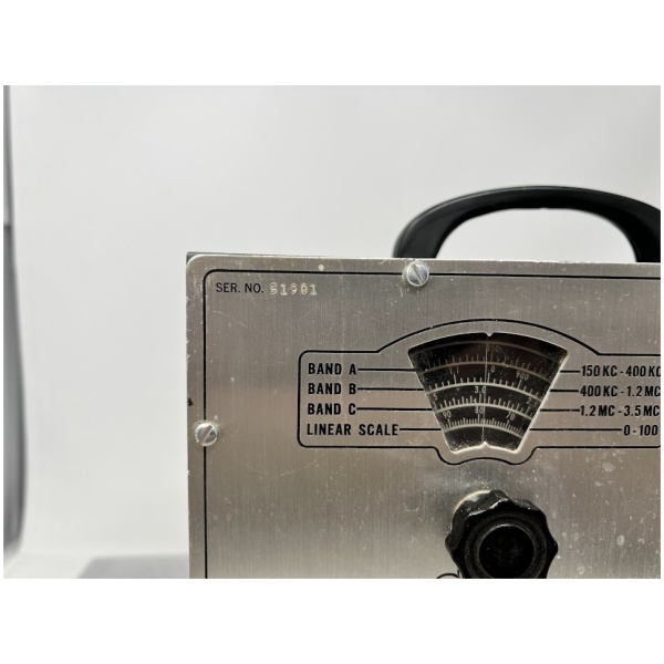 EICO Signal Generator Model 324 - Image 11
