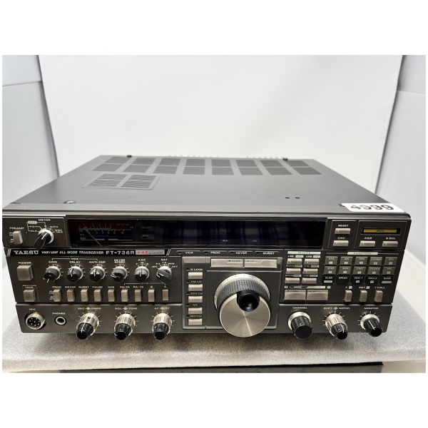YAESU FT-736R VHF/UHF ALL MODE TRANSCEIVER - Image 6