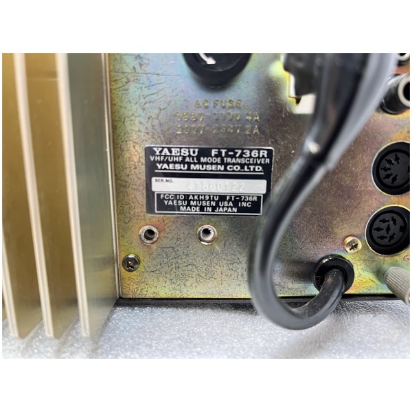 YAESU FT-736R VHF/UHF ALL MODE TRANSCEIVER - Image 10
