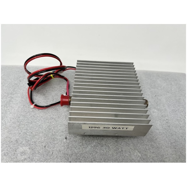 Down East Microwave Inc. Amplifier 1296 30 WATT - Image 2