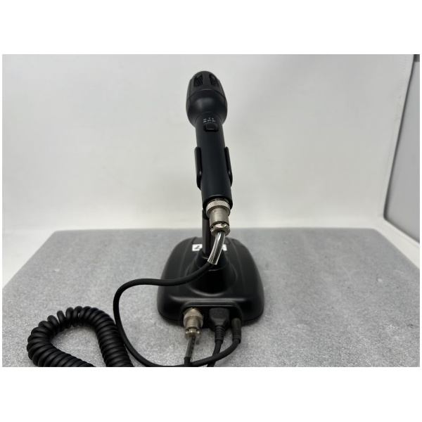 Yaesu MD-100A8X Dynamic Microphone - Image 3