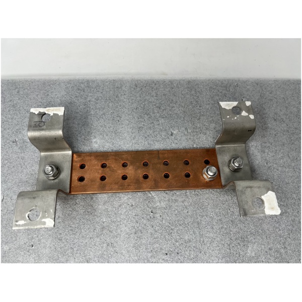 Copper Grounding Bar 14 Terminal - Image 3