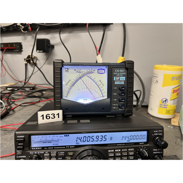 Yaesu FT847 HF/VHF/UHF Transceiver - Image 13