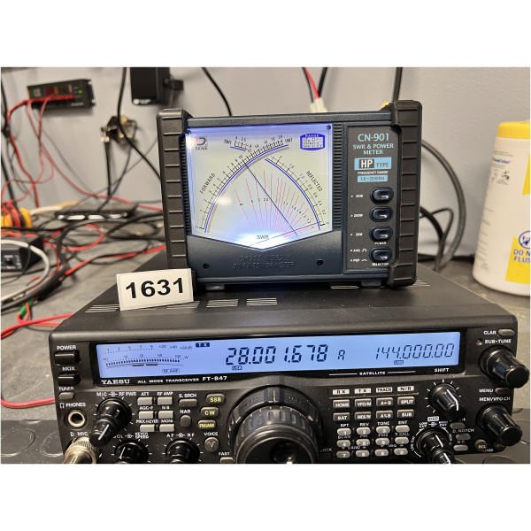 Yaesu FT847 HF/VHF/UHF Transceiver - Image 12