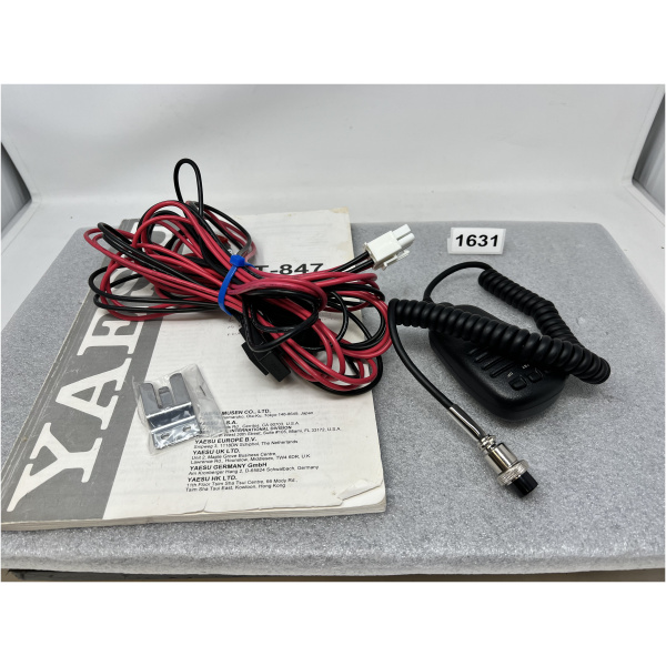 Yaesu FT847 HF/VHF/UHF Transceiver - Image 9