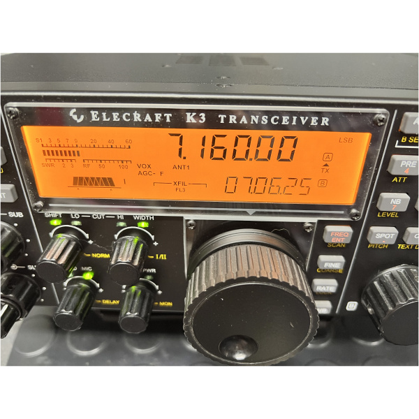 Elecraft K3-100 with P3 - Image 19