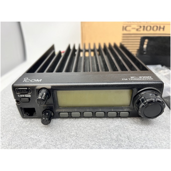 ICOM IC-2100H 114MHz FM TRANSCEIVER - Image 5
