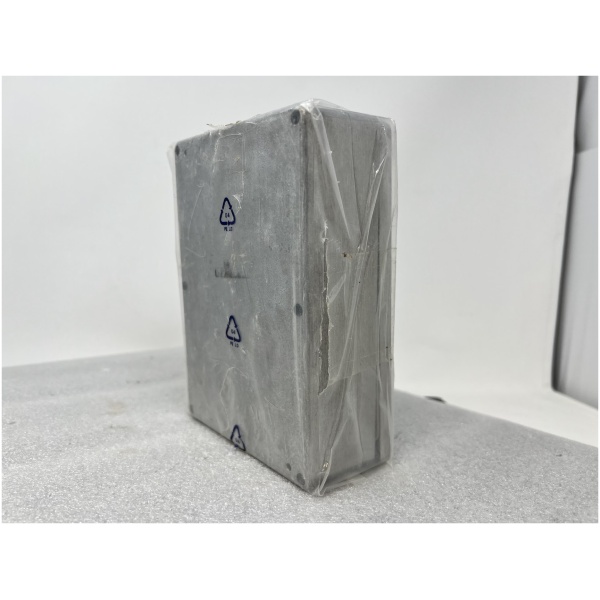 Deltron Diecast Aluminum Case : Mouser Electronics - Image 3