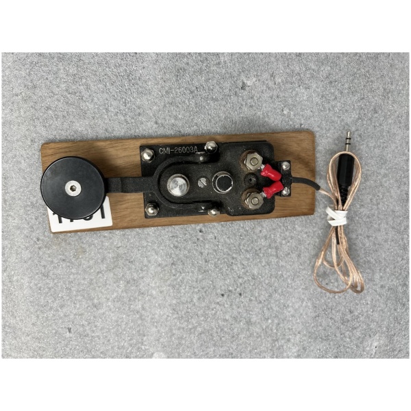 Vintage CMI-26003A U.S. Navy Morse Code Keyer - Image 3