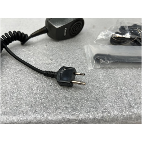 Icom Hand Mic - Image 6