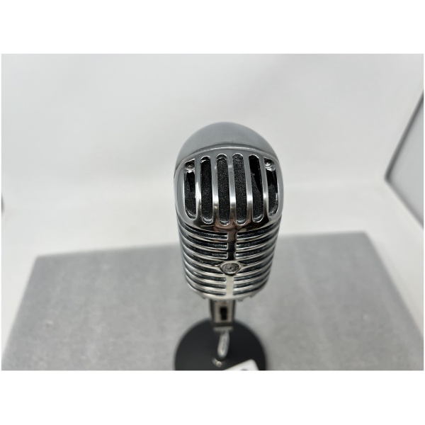 SHURE Unidyne 55SH Series II Dynamic Microphone with Stand - Image 3