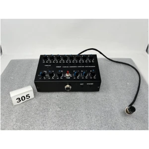 UR6QW 8 Band EQ - Compressor - Noise Gate - Echo Processor