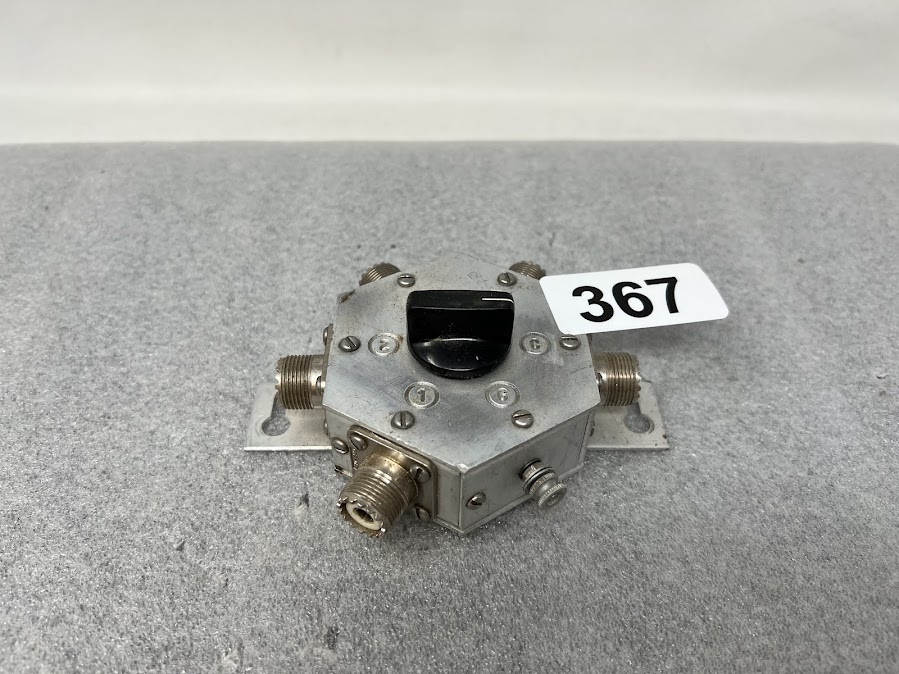 Heathkit HD-1234 Heavy Duty 4 Position Coax Switch