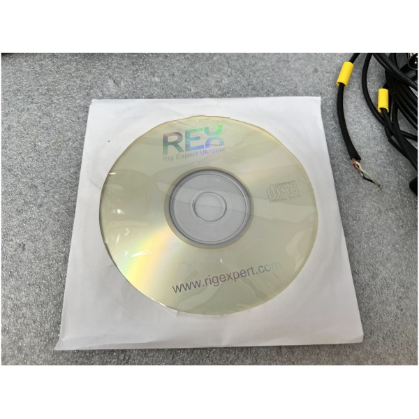 RigExpert TI-5 USB Transceiver Interface - Image 4