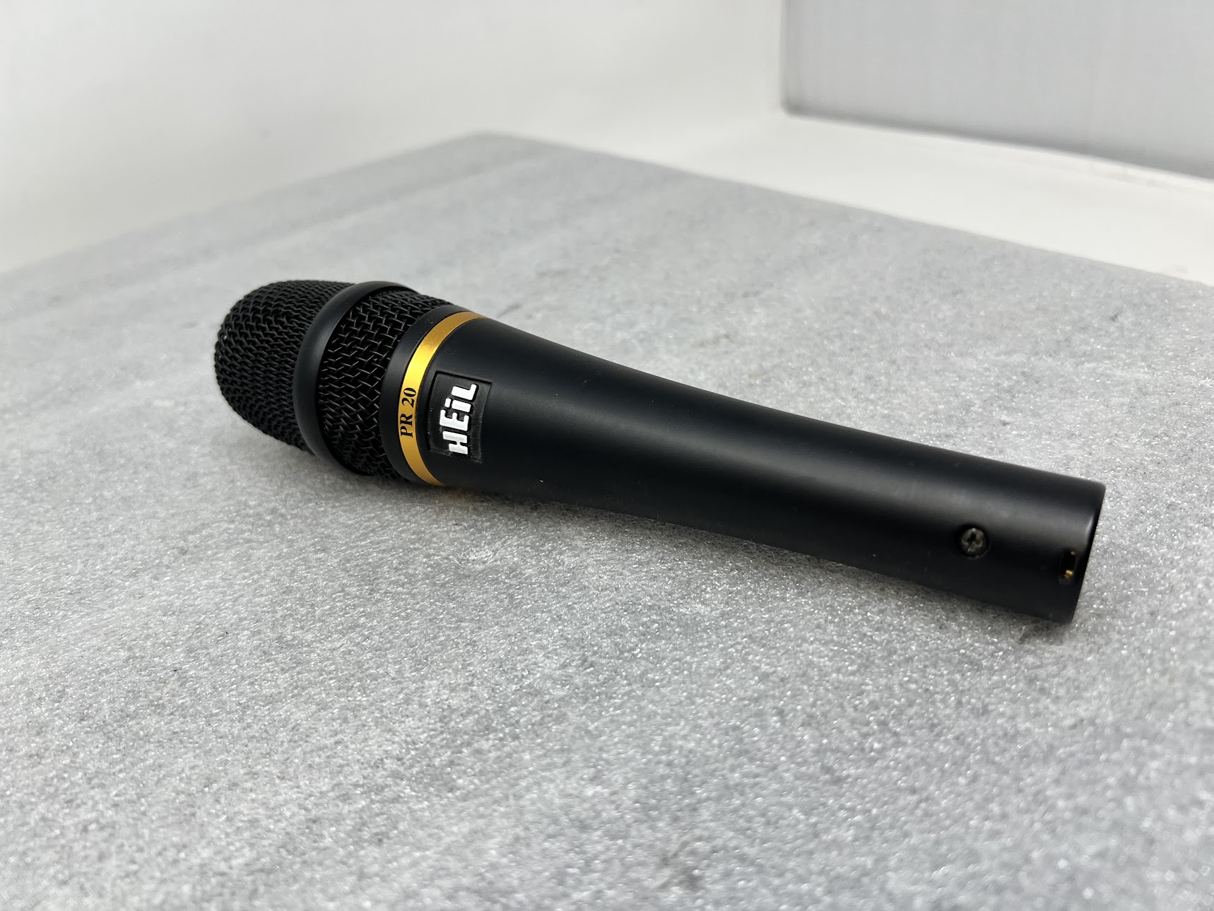 Heil PR-20 Handheld Dynamic Microphone - Image 4
